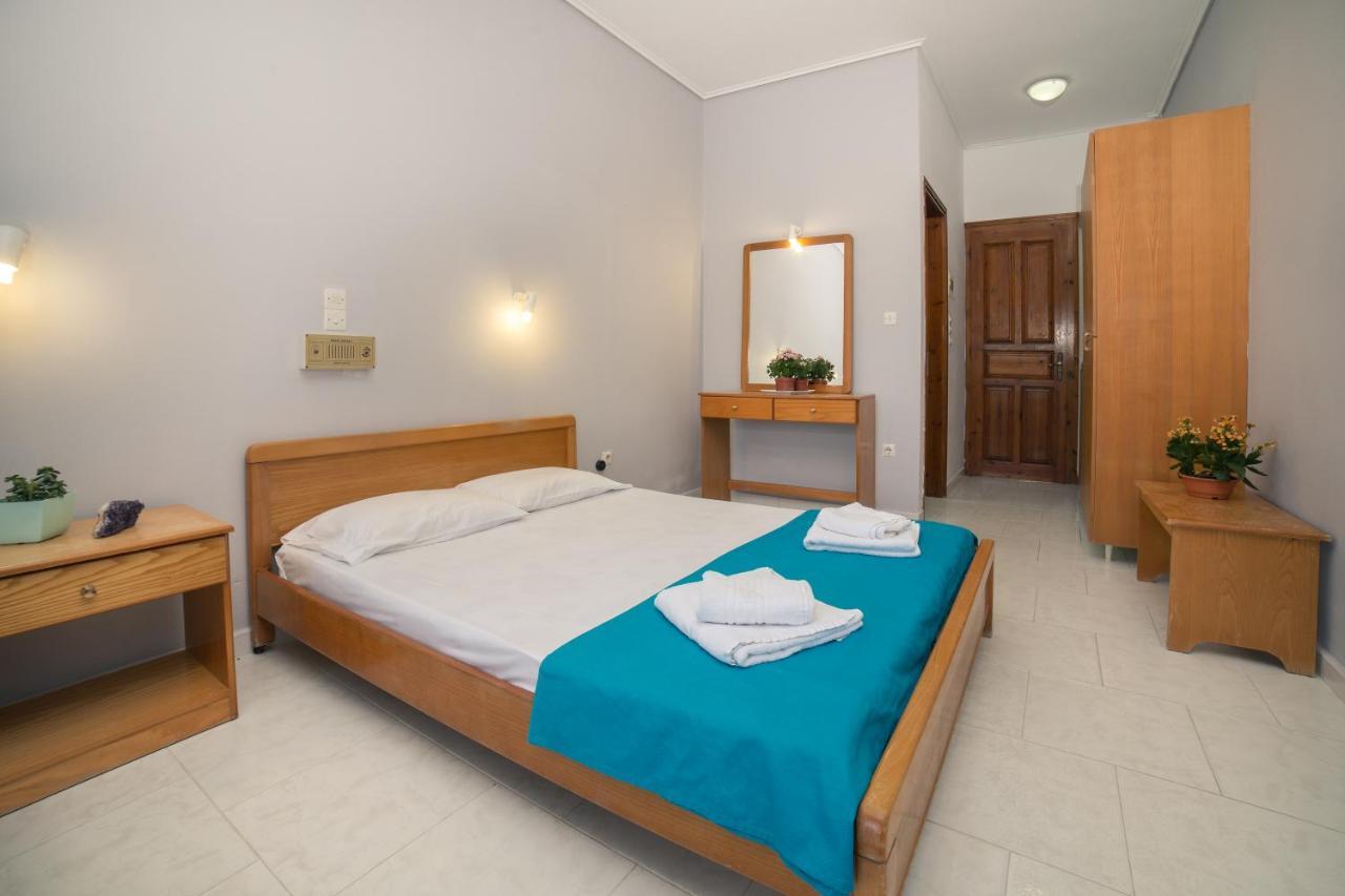 All In Krinas Apart-Hotel Argasio Exterior foto